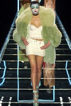 Look 19